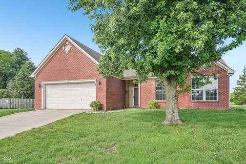 2082 Lawrin Ct, Indianapolis, IN 46234