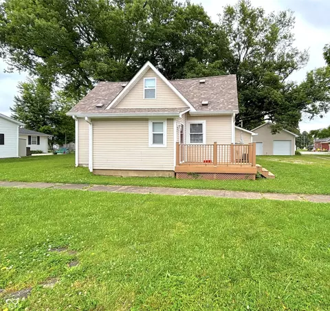 311 S B St, Thorntown, IN 46071