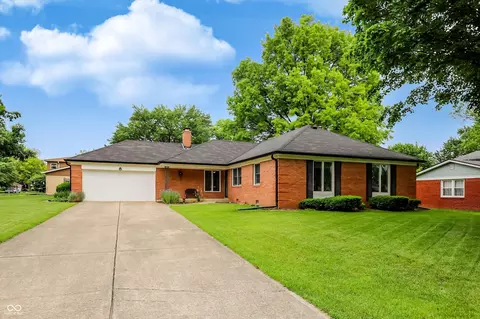 7702 Lindsay Dr, Indianapolis, IN 46214