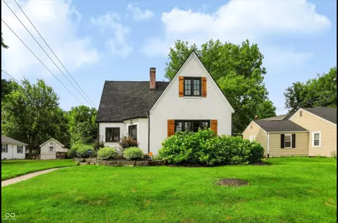 207 E Poplar St, Danville, IN 46122