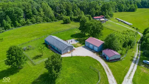 7088 Addie Rd, Spencer, IN 47460