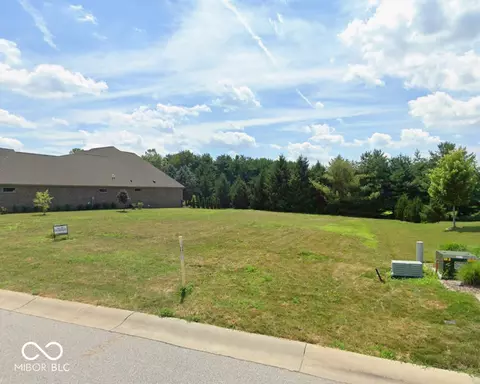1940 Angel View Dr, Greenwood, IN 46143