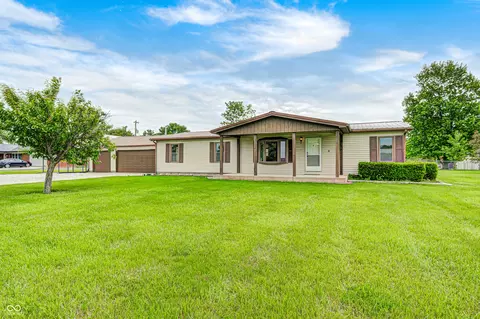 9405 N County Road 150 E, Pittsboro, IN 46167