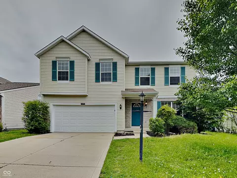 12272 Carriage Stone Dr, Fishers, IN 46037