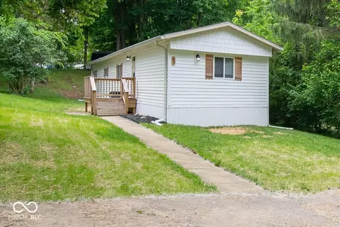 83 Ravine Ct, Cicero, IN 46034