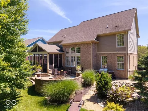 9661 Wading Crane Ave, Mccordsville, IN 46055