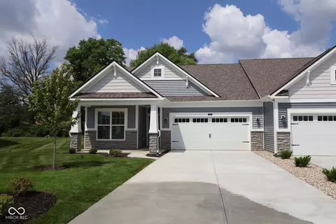 5534 Aspen Wood Ln, Indianapolis, IN 46239