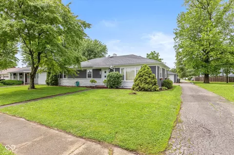 333 S John St, Lapel, IN 46051