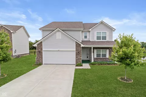 1075 Galaxy Ln, Danville, IN 46122