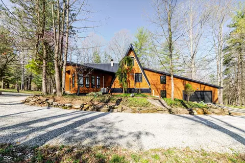 123 Empire Ln, Bedford, IN 47421
