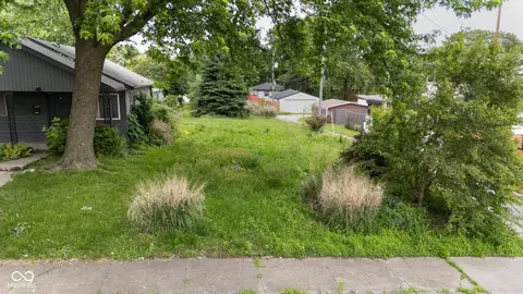 1867 New St, Indianapolis, IN 46203