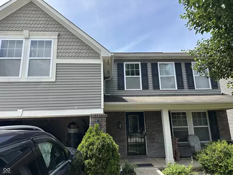 2560 Cabin Hill Rd, Indianapolis, IN 46229