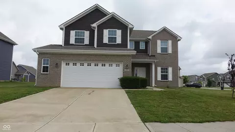942 Maple Stone Dr, Greenwood, IN 46143