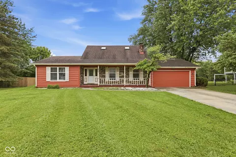 436 Orchardview Ct, Greenwood, IN 46142