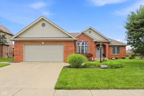 1636 Connemara Rd, Indianapolis, IN 46217