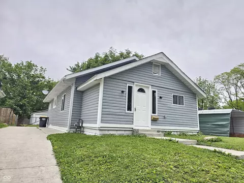 1720 Johnson Ave, Anderson, IN 46016