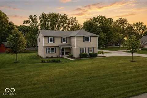 3325 Annally Dr, Carmel, IN 46032