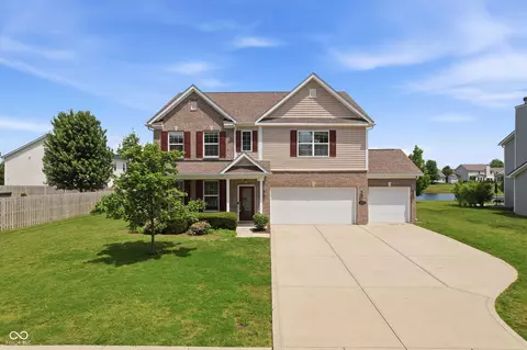 8378 Denver Dr, Avon, IN 46123