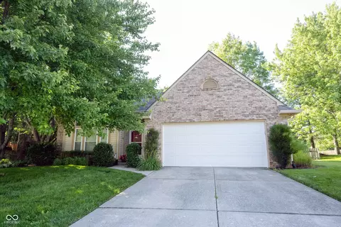 7345 Brittany Way, Fishers, IN 46038