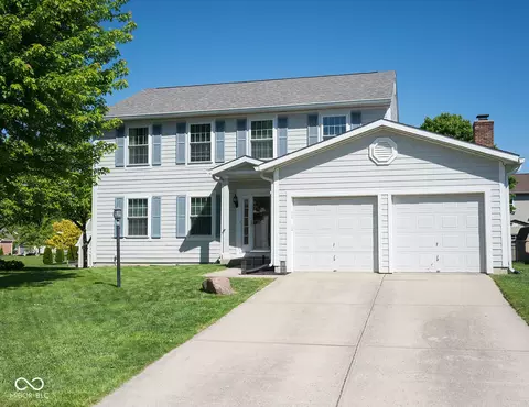 8898 Torrance Pl, Fishers, IN 46038