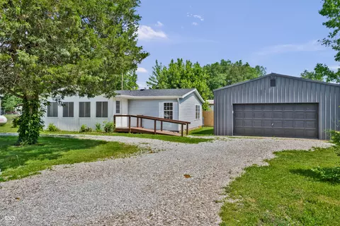 384 Honey Locust Pl, North Vernon, IN 47265