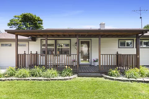 1108 N Washington St, Rushville, IN 46173