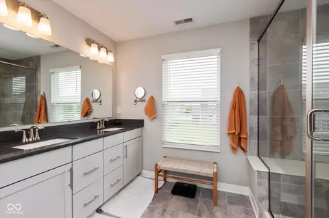 Bath - 9298 Springbrook Dr, Pendleton, IN 46064 photo 1 of 3