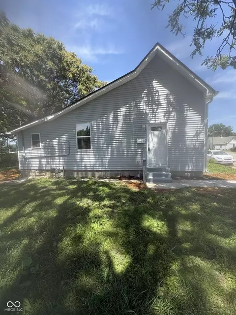 1314 S Pershing Ave, Indianapolis, IN 46221