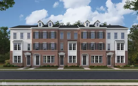 6031 Windsor Dr #18-705, Mccordsville, IN 46055