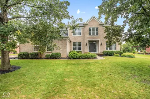 13686 Monique Dr, Westfield, IN 46074
