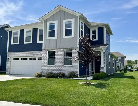 1807 Orchard Dr, Fortville, IN 46040