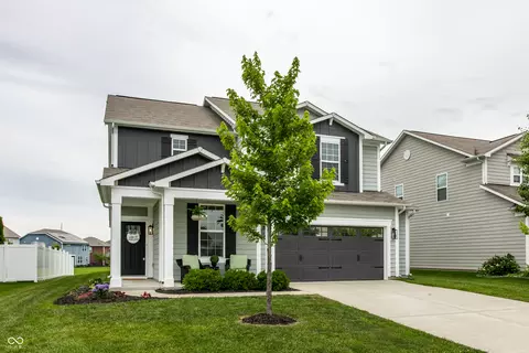18647 Goldwater Rd, Westfield, IN 46062