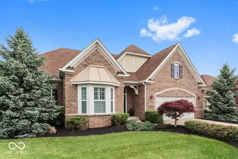 6030 Royal Gate Pl, Indianapolis, IN 46237