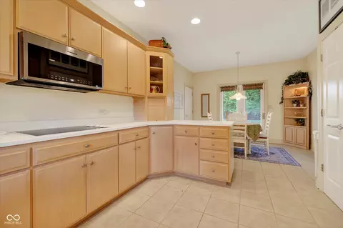 Kitchen - 6132 S Fox Ct, Pendleton, IN 46064 photo 3 of 4