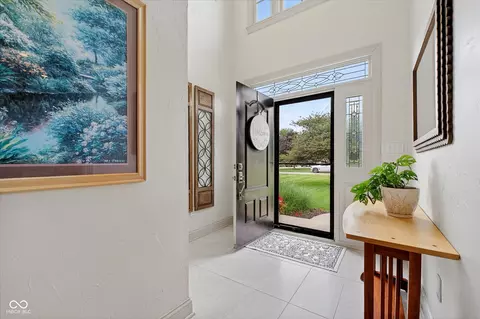 Entry Way - 6132 S Fox Ct, Pendleton, IN 46064 photo 1 of 2