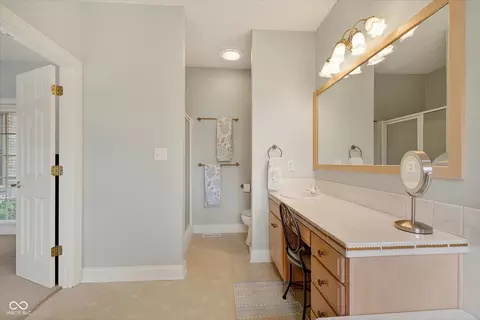 Bath - 6132 S Fox Ct, Pendleton, IN 46064 photo 3 of 5
