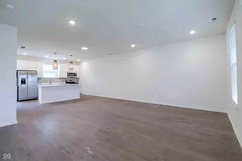 Living - 2702 Smith Rd, Plainfield, IN 46168 photo 4 of 6