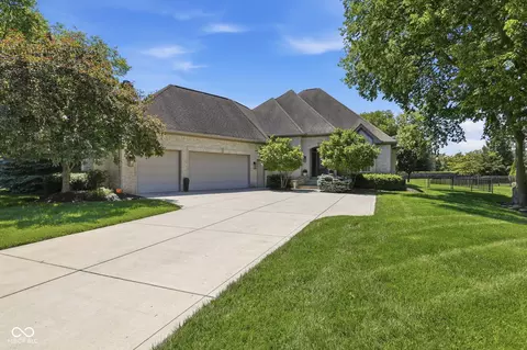 6629 Braemar Ave S, Noblesville, IN 46062