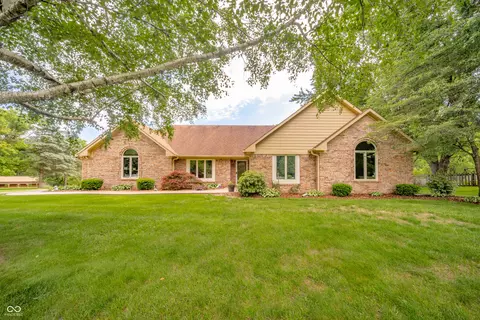 7619 Westerville Dr, Clayton, IN 46118