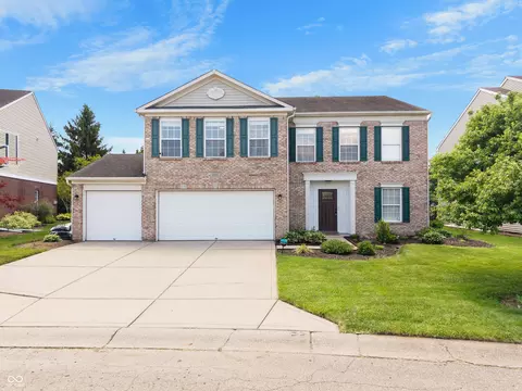 10541 Morning Song Dr, Fishers, IN 46038
