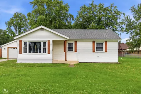 104 Willow Ln, Anderson, IN 46012
