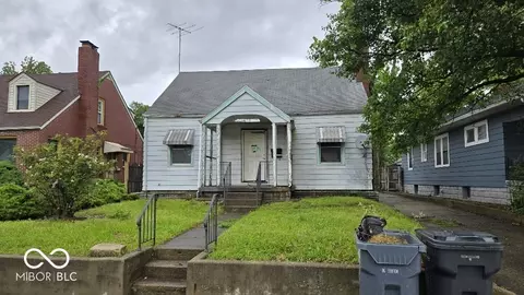 1626 W 8th St, Anderson, IN 46016
