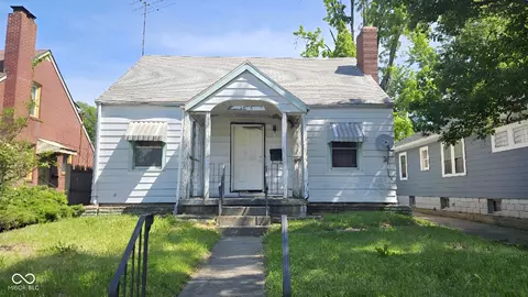 1626 W 8th St, Anderson, IN 46016