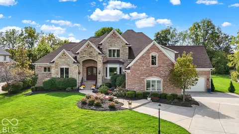 10526 Iron Horse Ln, Carmel, IN 46032