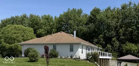 8123 N 675 E, Bainbridge, IN 46105