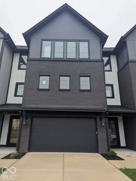 174 Midland Trace Loop, Westfield, IN 46074