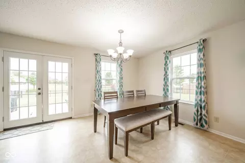 8039 S Evening Dr, Pendleton, IN 46064 photo 15
