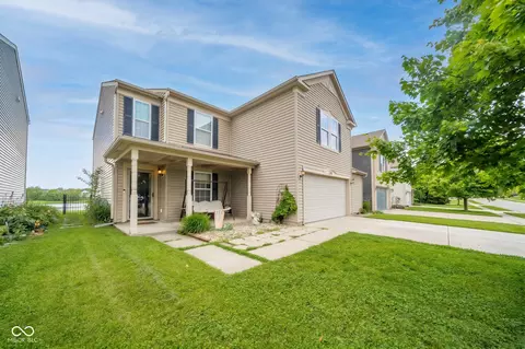 8039 S Evening Dr, Pendleton, IN 46064