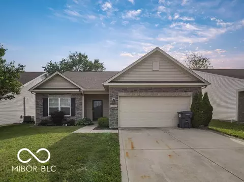 1650 Bridgecreek Xing, Greenwood, IN 46143