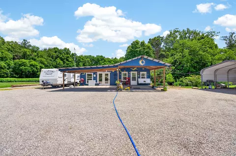 5053 Bittersweet Rd, Morgantown, IN 46160